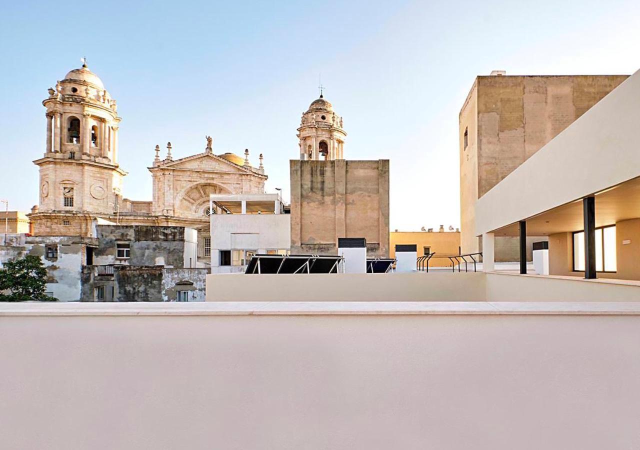 Apartamento Precioso duplex con patio junto a la Catedral Cádiz Exterior foto